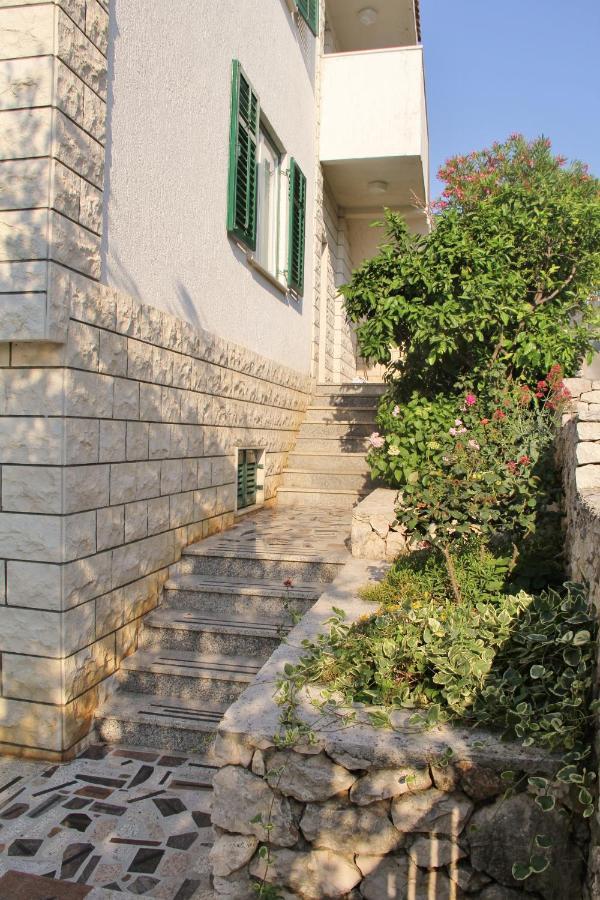 Apartments By The Sea Razanj, Rogoznica - 4253 Ražanj Exterior foto