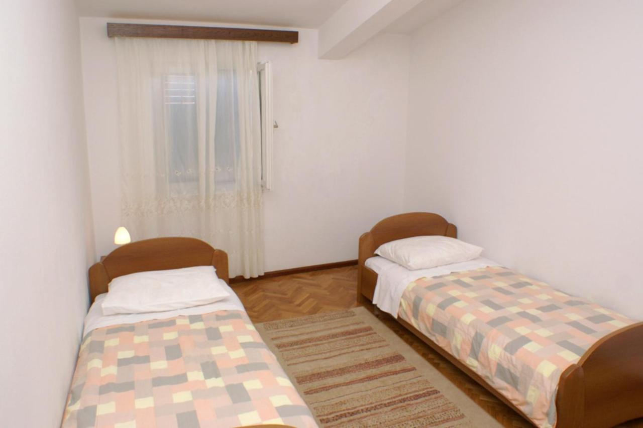 Apartments By The Sea Razanj, Rogoznica - 4253 Ražanj Exterior foto