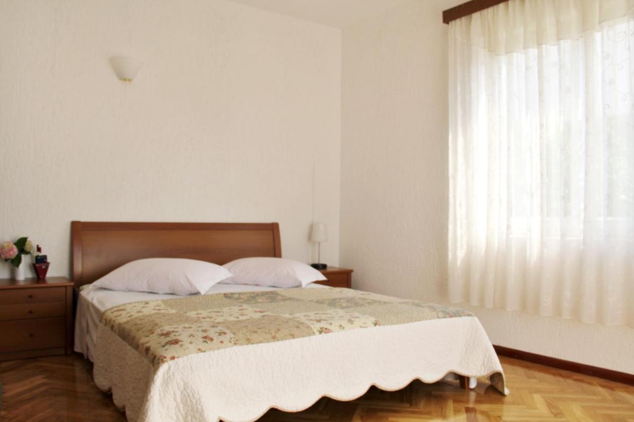 Apartments By The Sea Razanj, Rogoznica - 4253 Ražanj Exterior foto